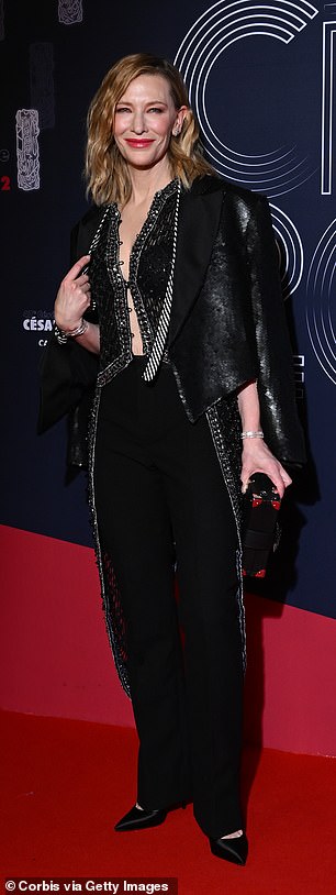 Splendido: Cate Blanchett e Léa Seydoux sono salite sul tappeto rosso per la 47a edizione dei César Film Awards all'Olympia di Parigi, in Francia, venerdì