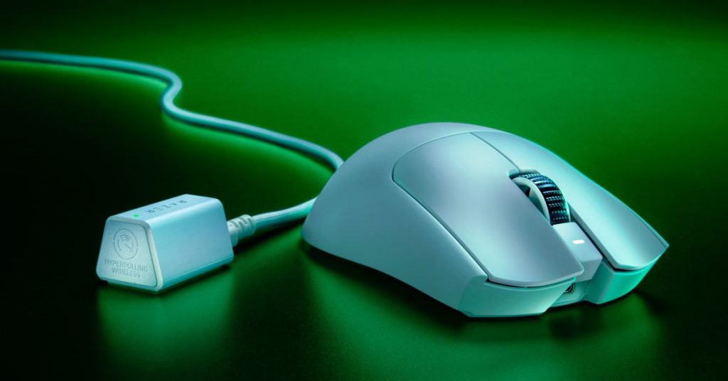 Il mouse Viper V3 Pro di Razer mette il suo dongle al suo posto