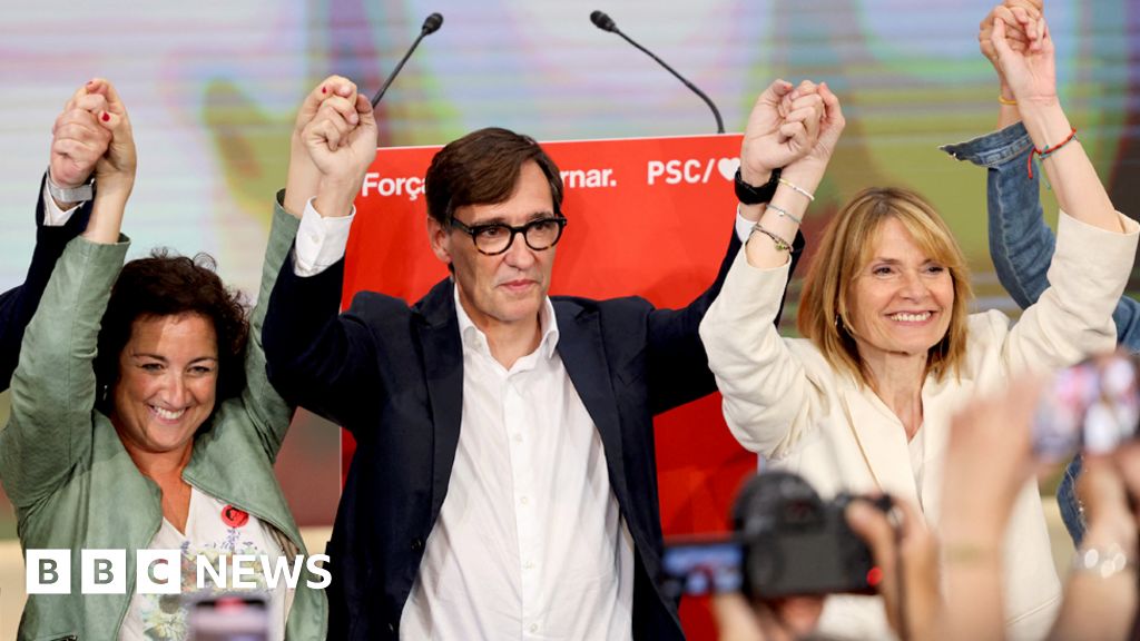 I socialisti spagnoli vincono il voto in Catalogna mentre i separatisti perdono terreno