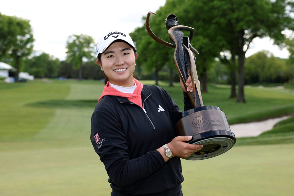 La storica serie di 5 vittorie consecutive di Nelly Korda termina con Rose Zhang che vince la Coppa dei Fondatori